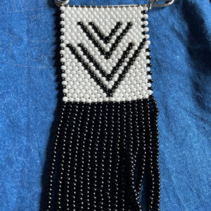 Black and white dressing pin - made with passion by Homba Crafts
